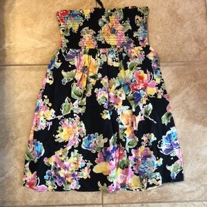 Short strapless dress